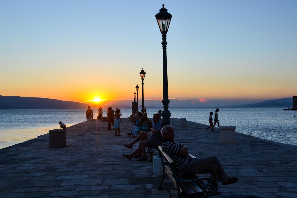Apartment Bellavita Senj سينج الغرفة الصورة